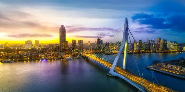 Erasmusbrug Zonsondergang
